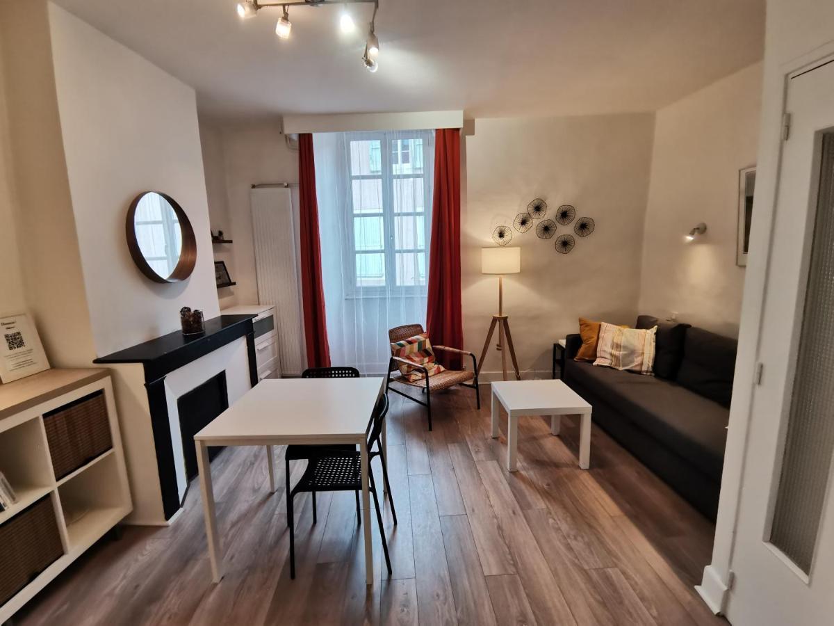 Anemone - Studio Tout Confort En Centre Ville Millau Exterior photo