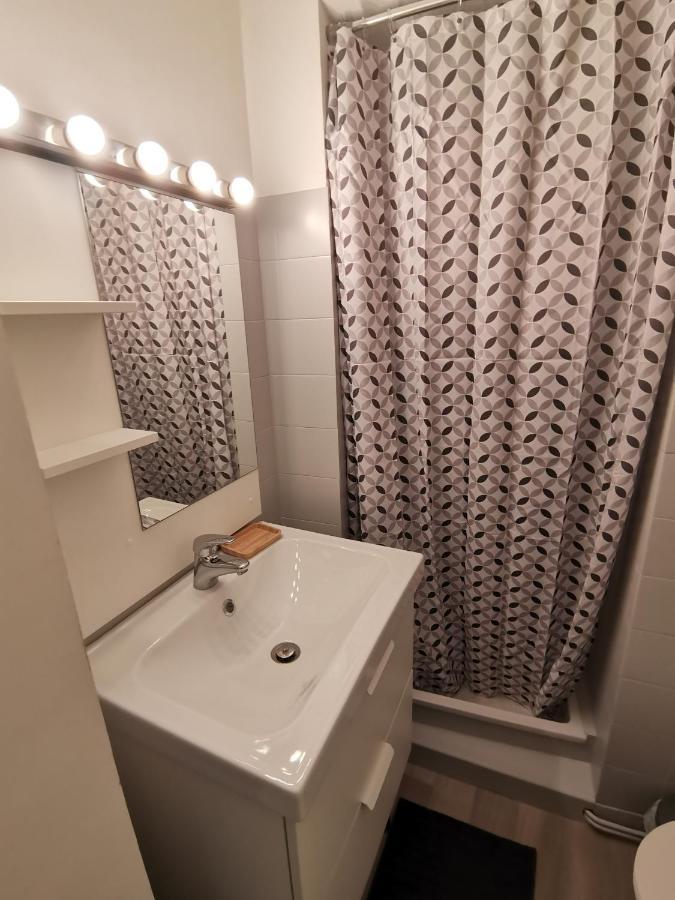Anemone - Studio Tout Confort En Centre Ville Millau Exterior photo